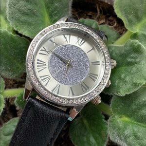 Stainless steel ladies watch